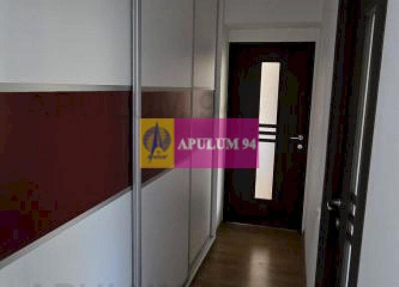 Apartament 3 camere cu terasa de 29 mp Prelungirea Ghencea stradal.
